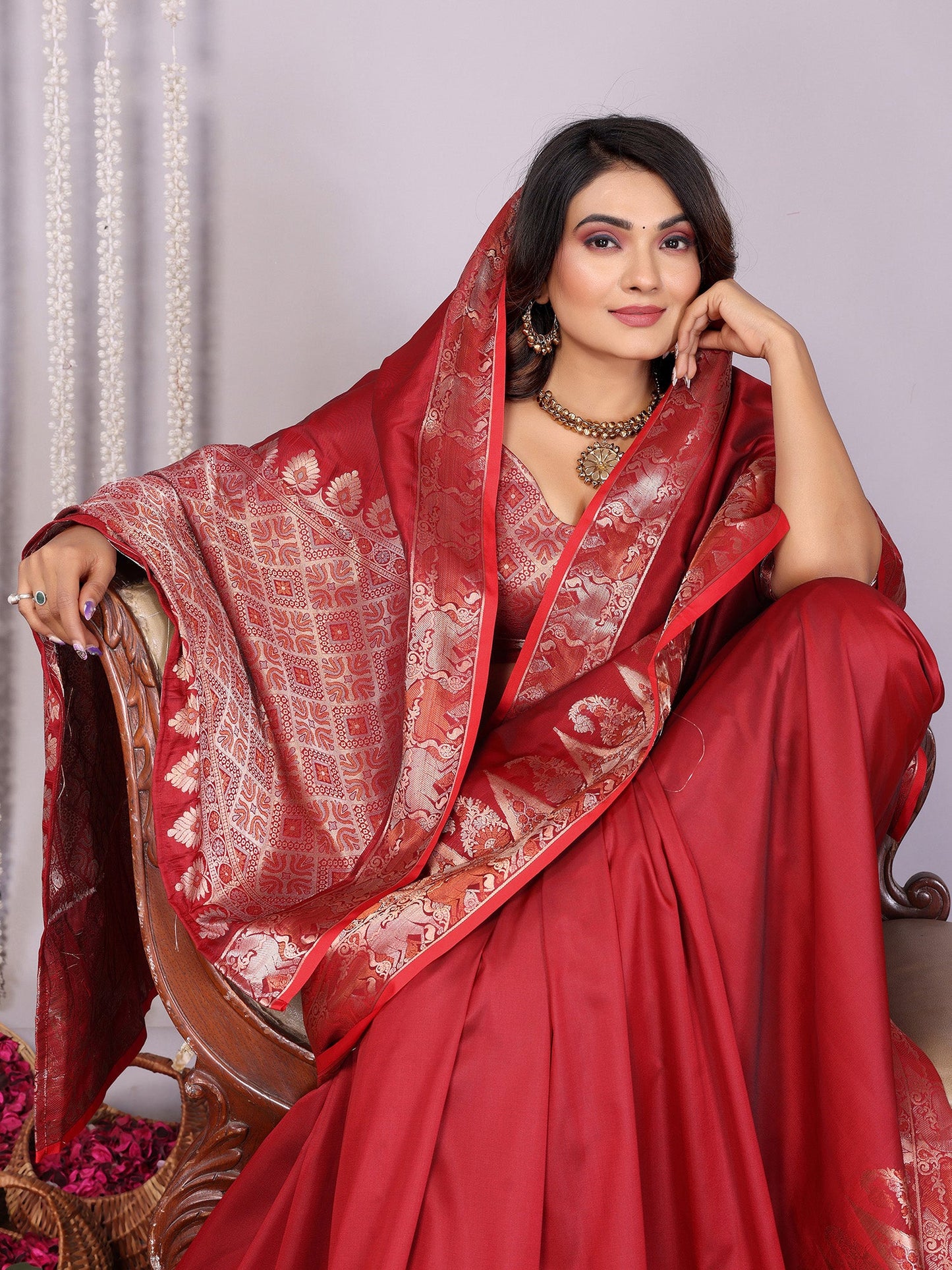 Elora Red Soft Silk Plain Zari Jacquard Weaving Banarasi Saree With Zari Weaving Border