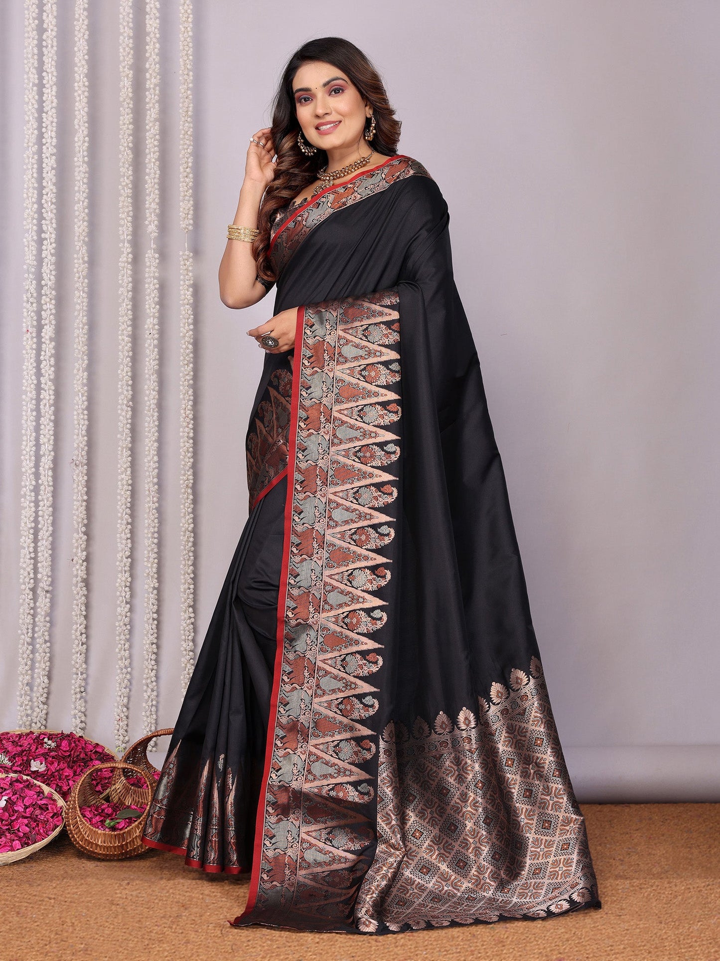 Elora Black Soft Silk Plain Zari Jacquard Weaving Banarasi Saree With Zari Weaving Border