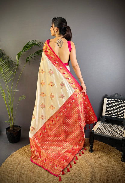 Elora White Soft Silk Floral Butta Zari Weaving Banarasi With Peacock Zari Weaving Border