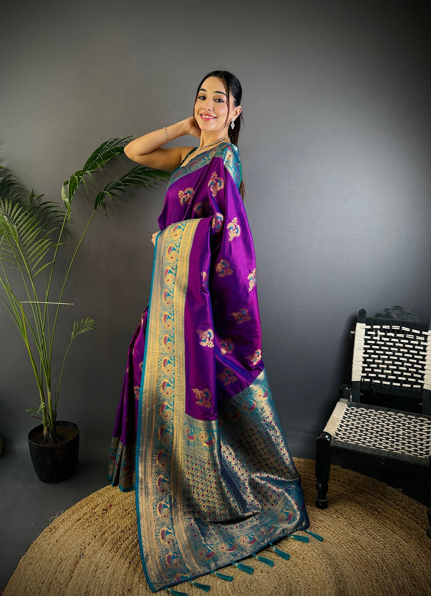 Elora Magenta Soft Silk Floral Butta Zari Weaving Banarasi With Peacock Zari Weaving Border