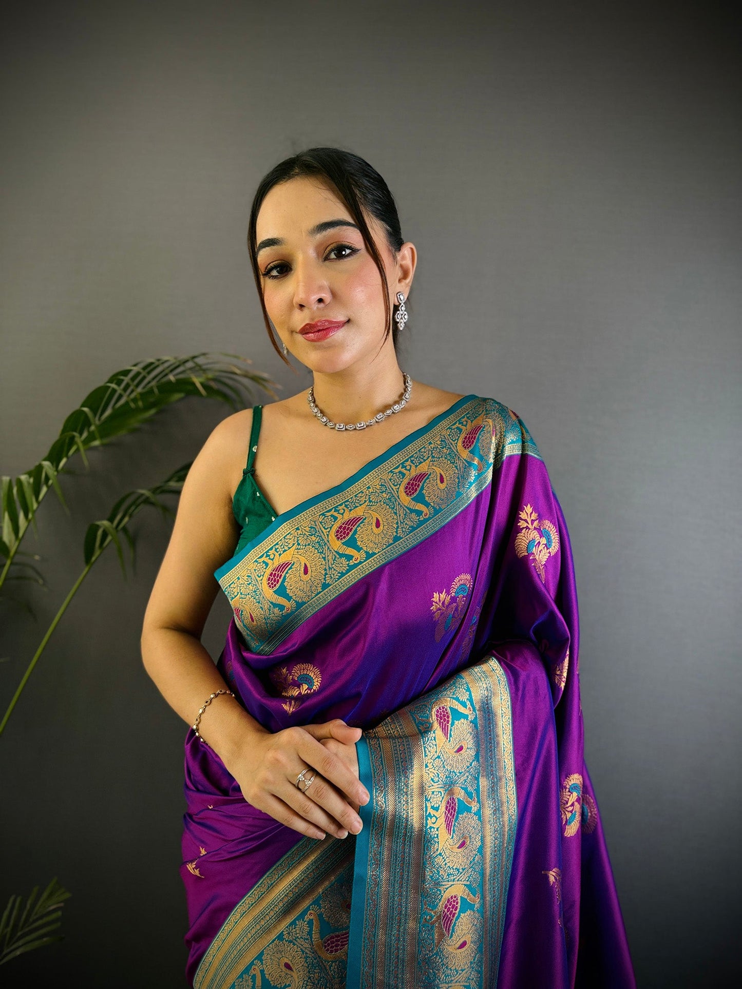 Elora Magenta Soft Silk Floral Butta Zari Weaving Banarasi With Peacock Zari Weaving Border