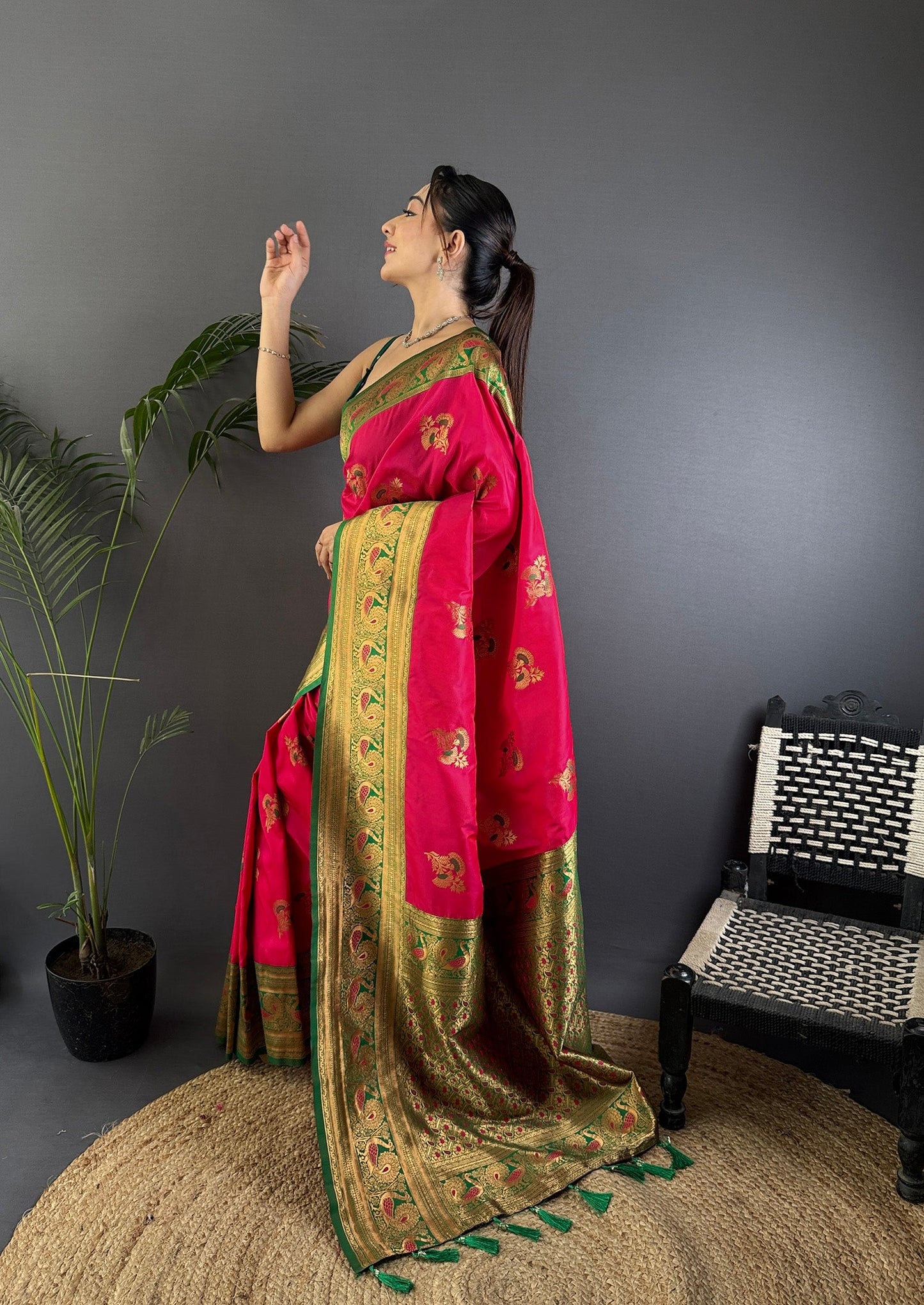 Elora Red Soft Silk Floral Butta Zari Weaving Banarasi With Peacock Zari Weaving Border