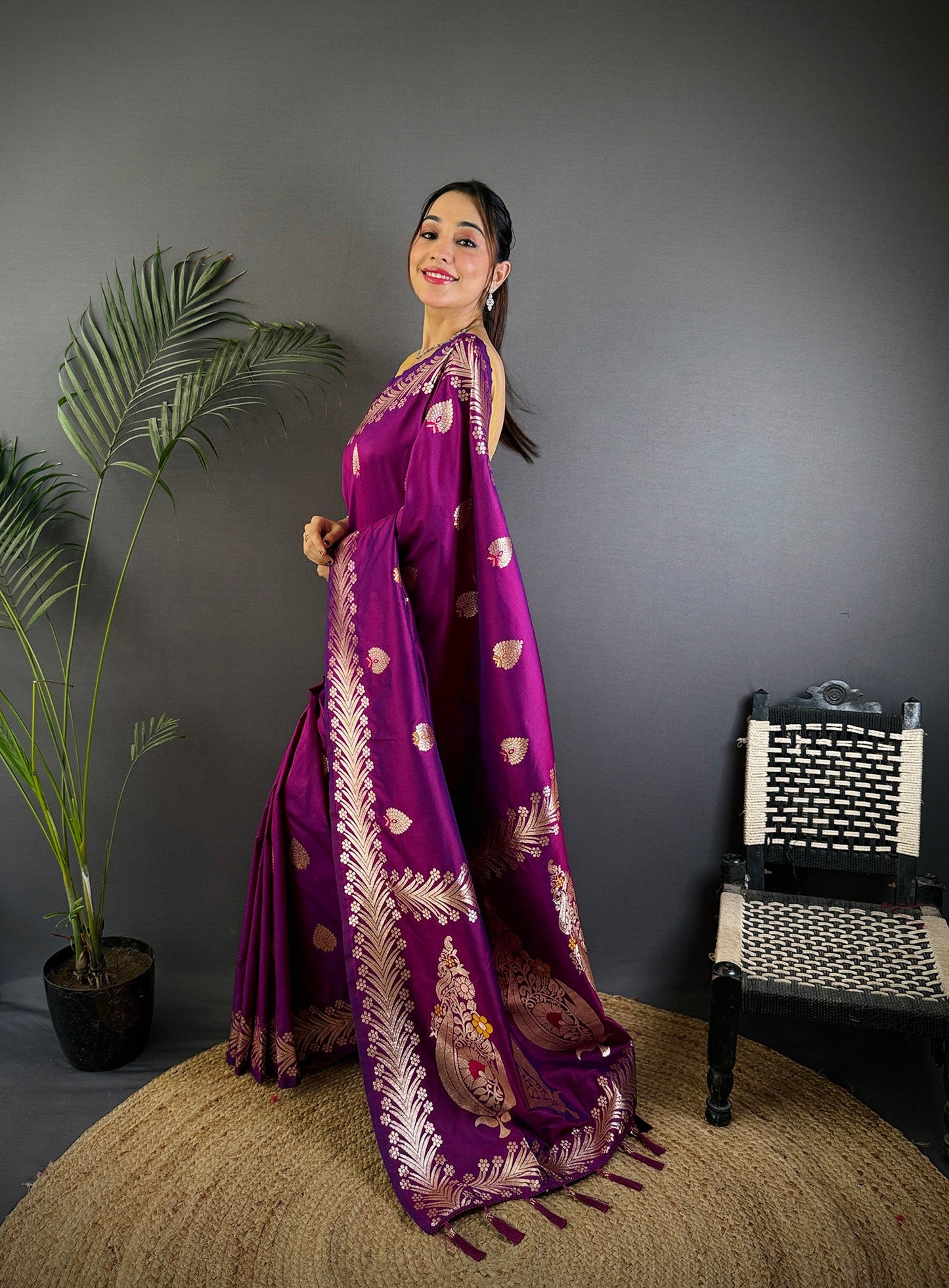 Elora Purple Soft Silk Meenakari Zari Weaving Banarasi Saree