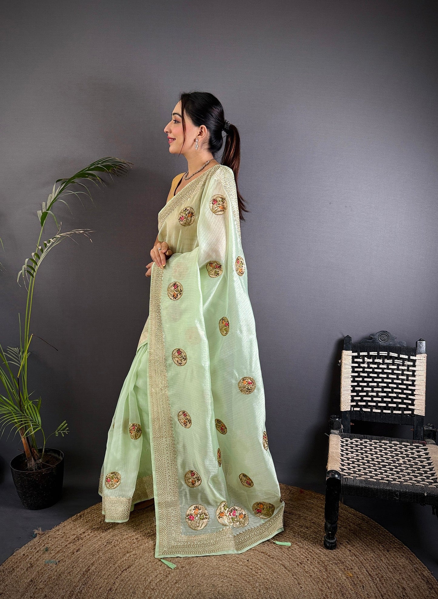 Elora Light Green Organza Silk Handloom Banarasi Saree With Heavy Khatali Butta Work