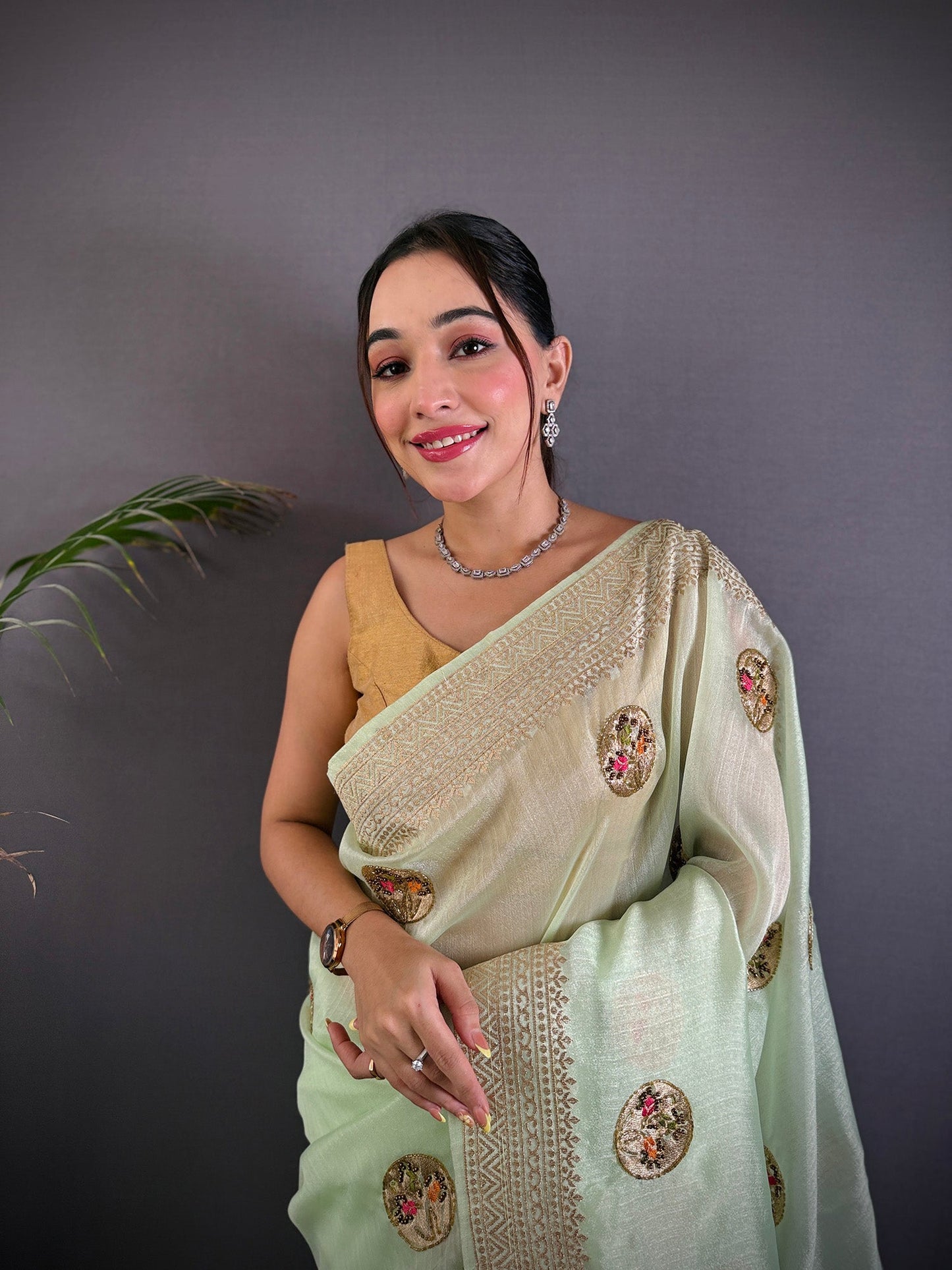 Elora Light Green Organza Silk Handloom Banarasi Saree With Heavy Khatali Butta Work