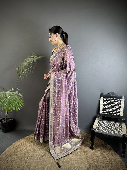 Elora Lavender Vichitra Silk Bandhej Bandhani With Stone & Sequence Work Saree