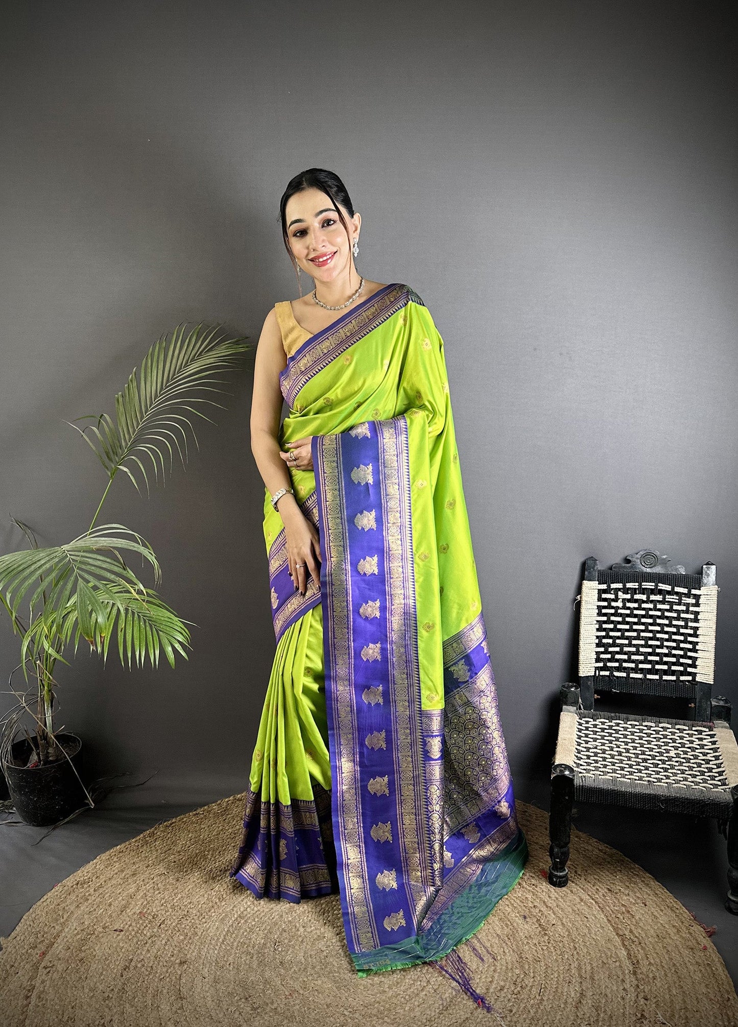 Elora Parrot Green Soft Silk Banarasi Zari Woven Butti Weaving Saree