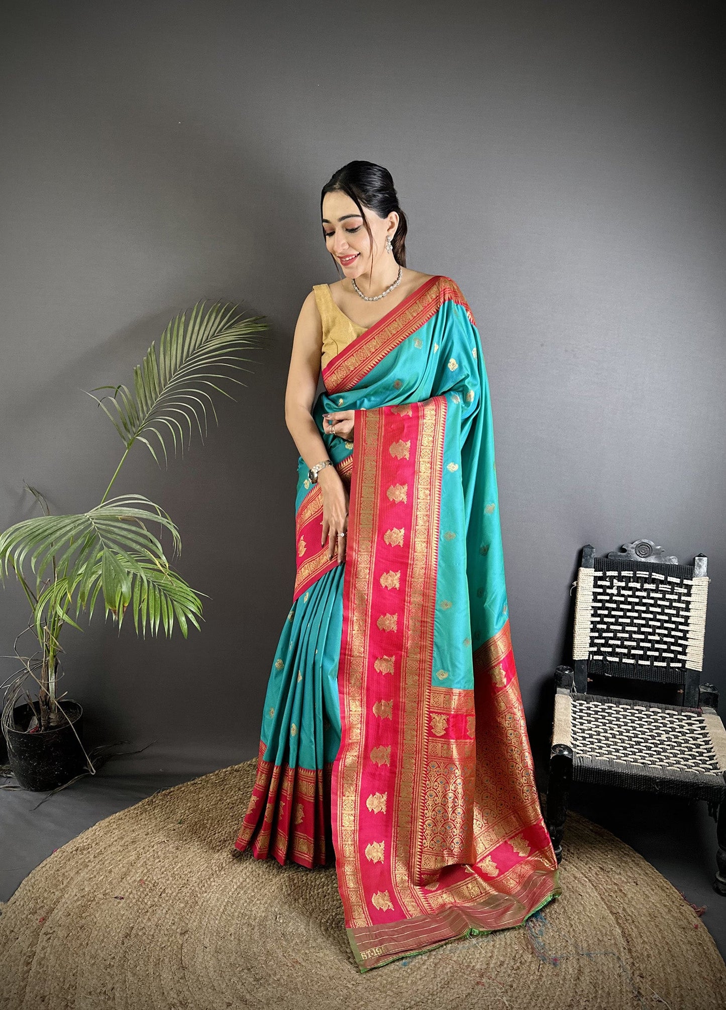 Elora Sea Green Soft Silk Banarasi Zari Woven Butti Weaving Saree