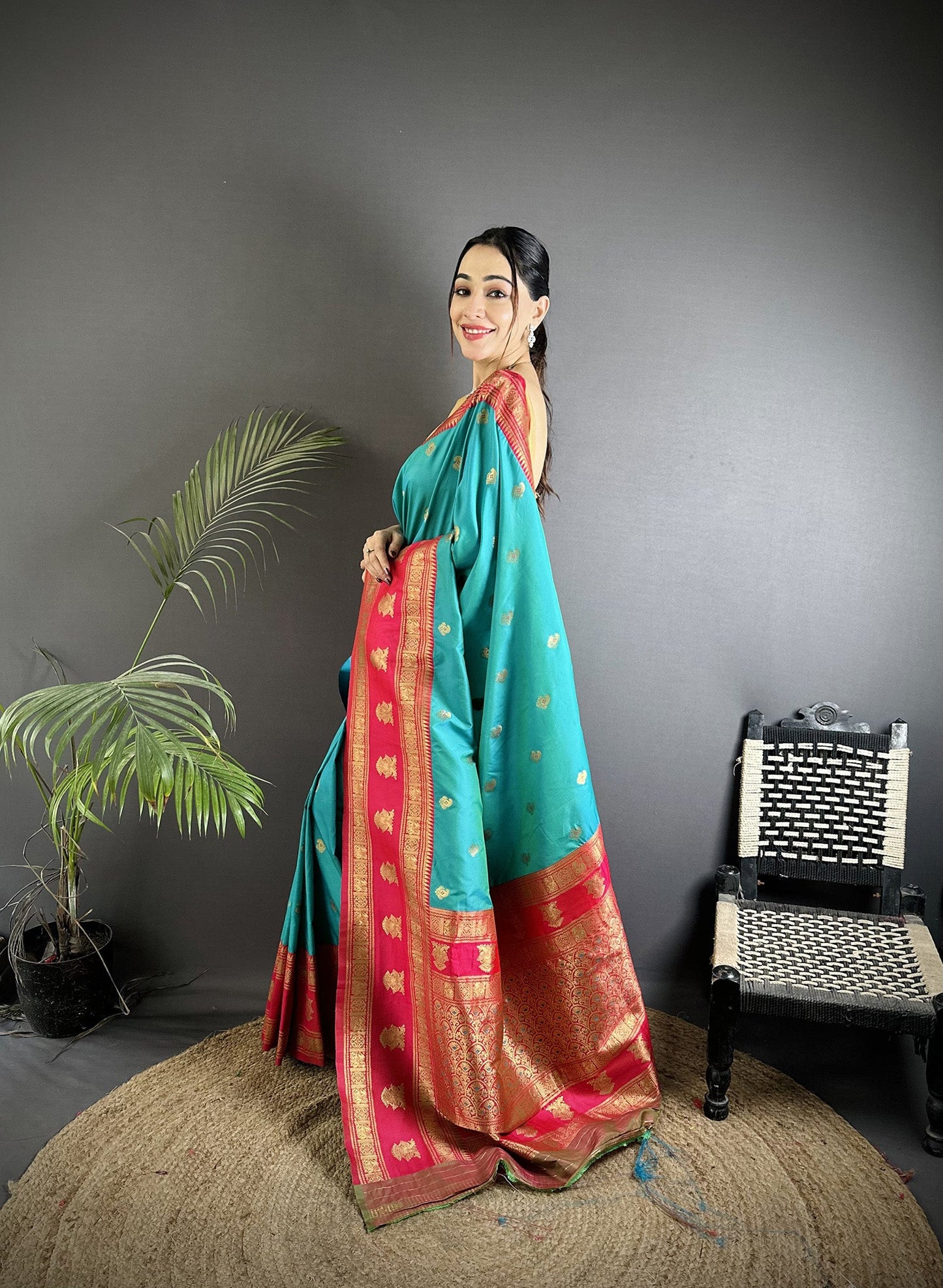 Elora Sea Green Soft Silk Banarasi Zari Woven Butti Weaving Saree