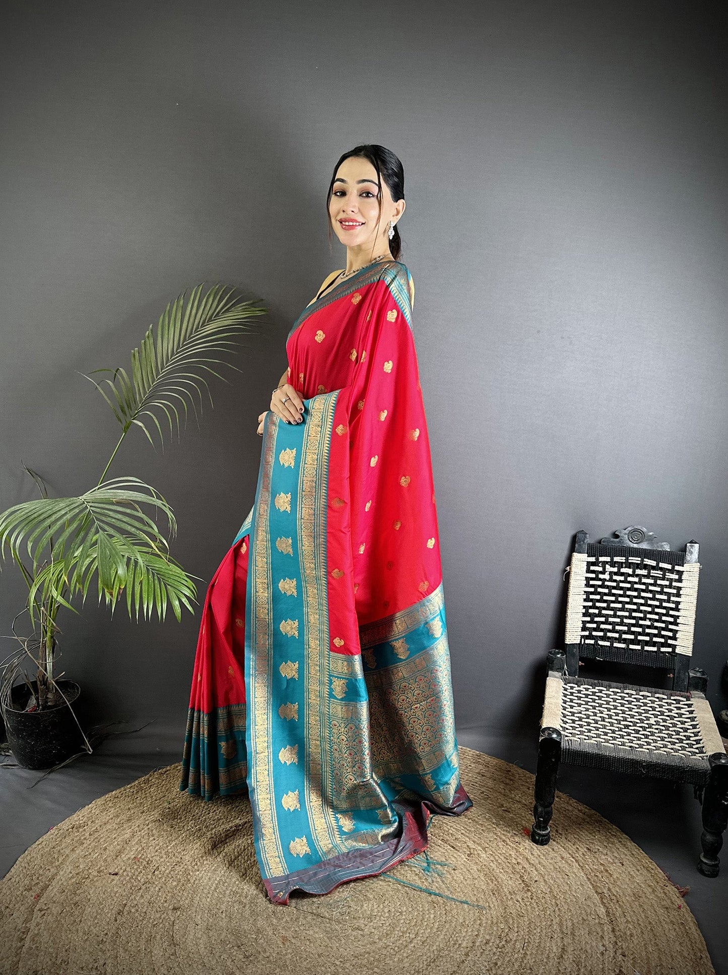 Elora Hot Pink Soft Silk Banarasi Zari Woven Butti Weaving Saree