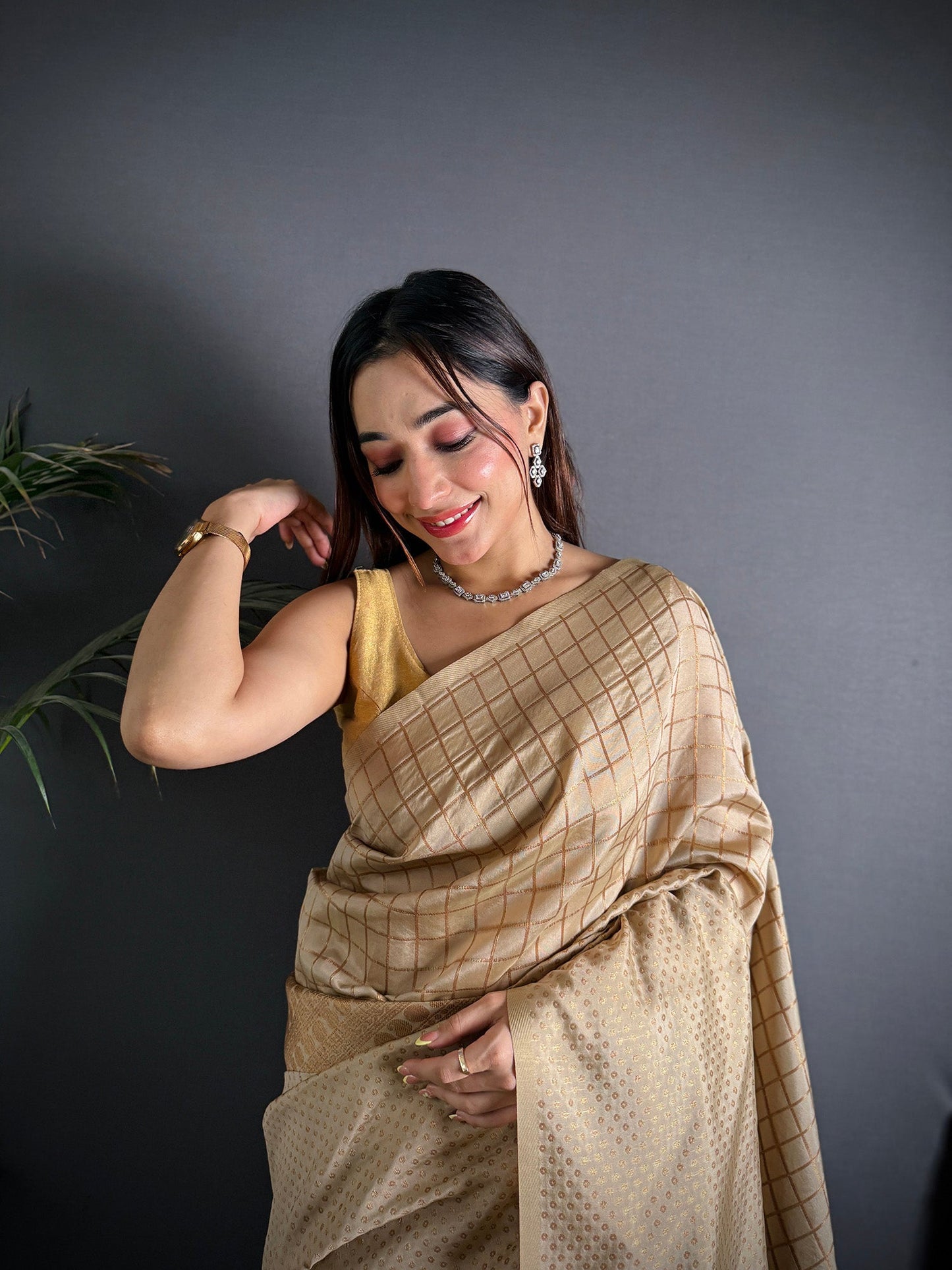 Elora Ivory Soft Lichi Silk Banarasi Khicha Zari Work Saree