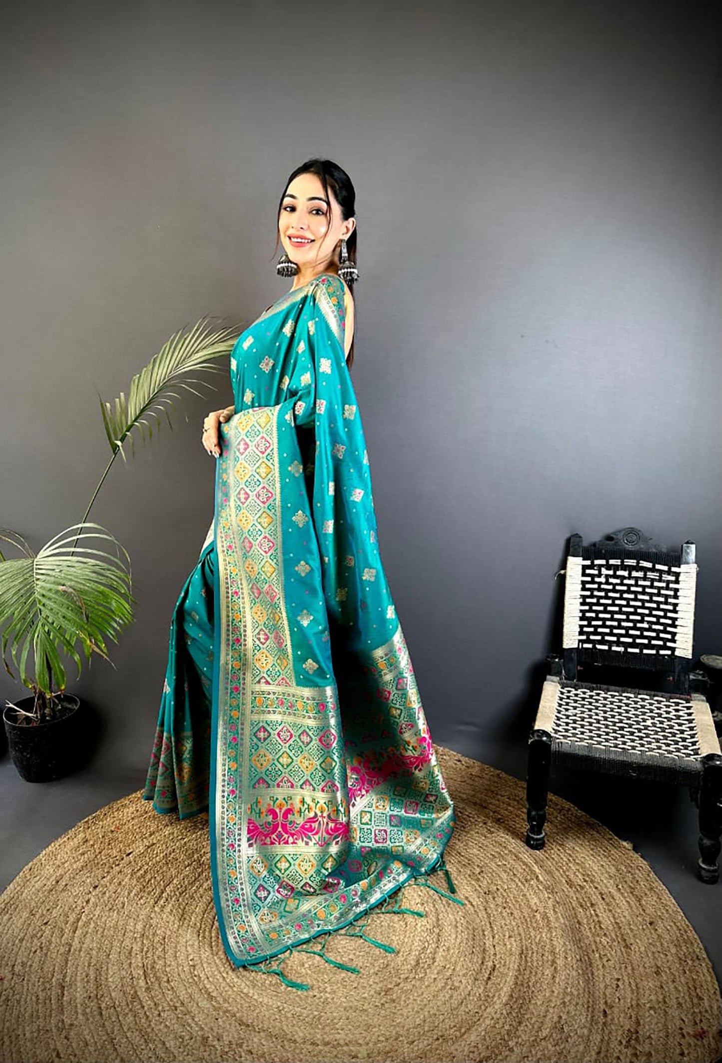 Joban Fashion Teal Banarasi Lichi Silk Meenakari Weaving Saree