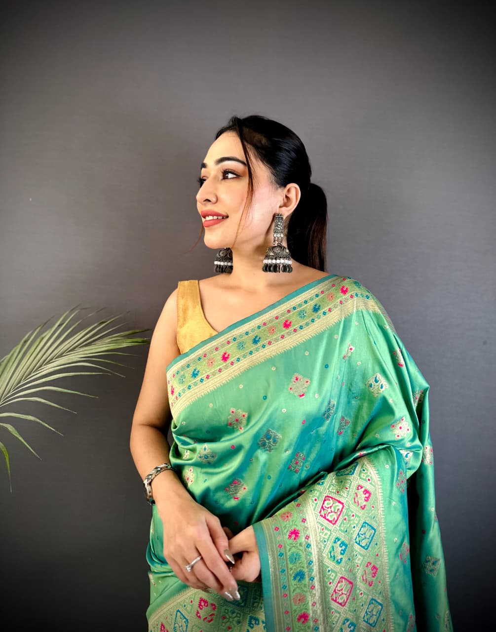 Joban Fashion Sea Green Banarasi Lichi Silk Meenakari Weaving Saree