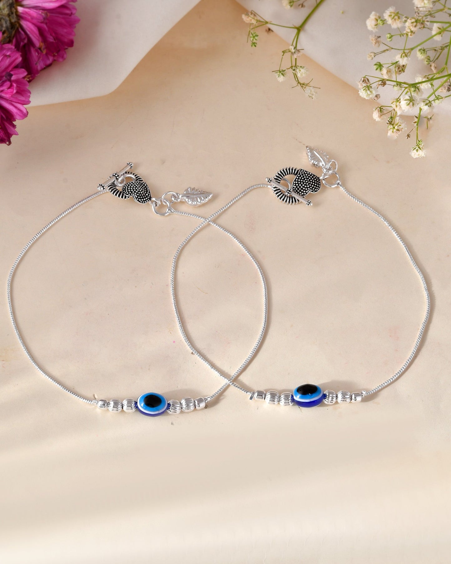 Jewels Nest Oxidized Silver Heart Charm Anklet – Boho & Traditional