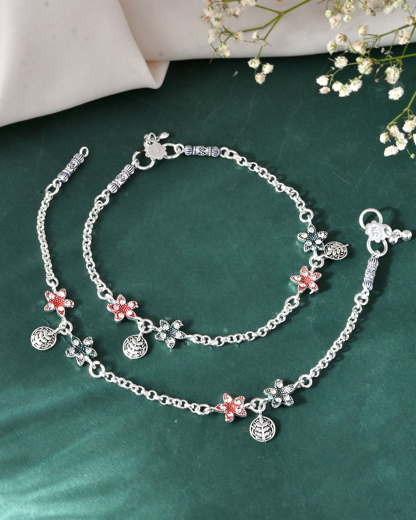 Jewels Nest Elegant Silver-Plated Star Charm Chain Anklet
