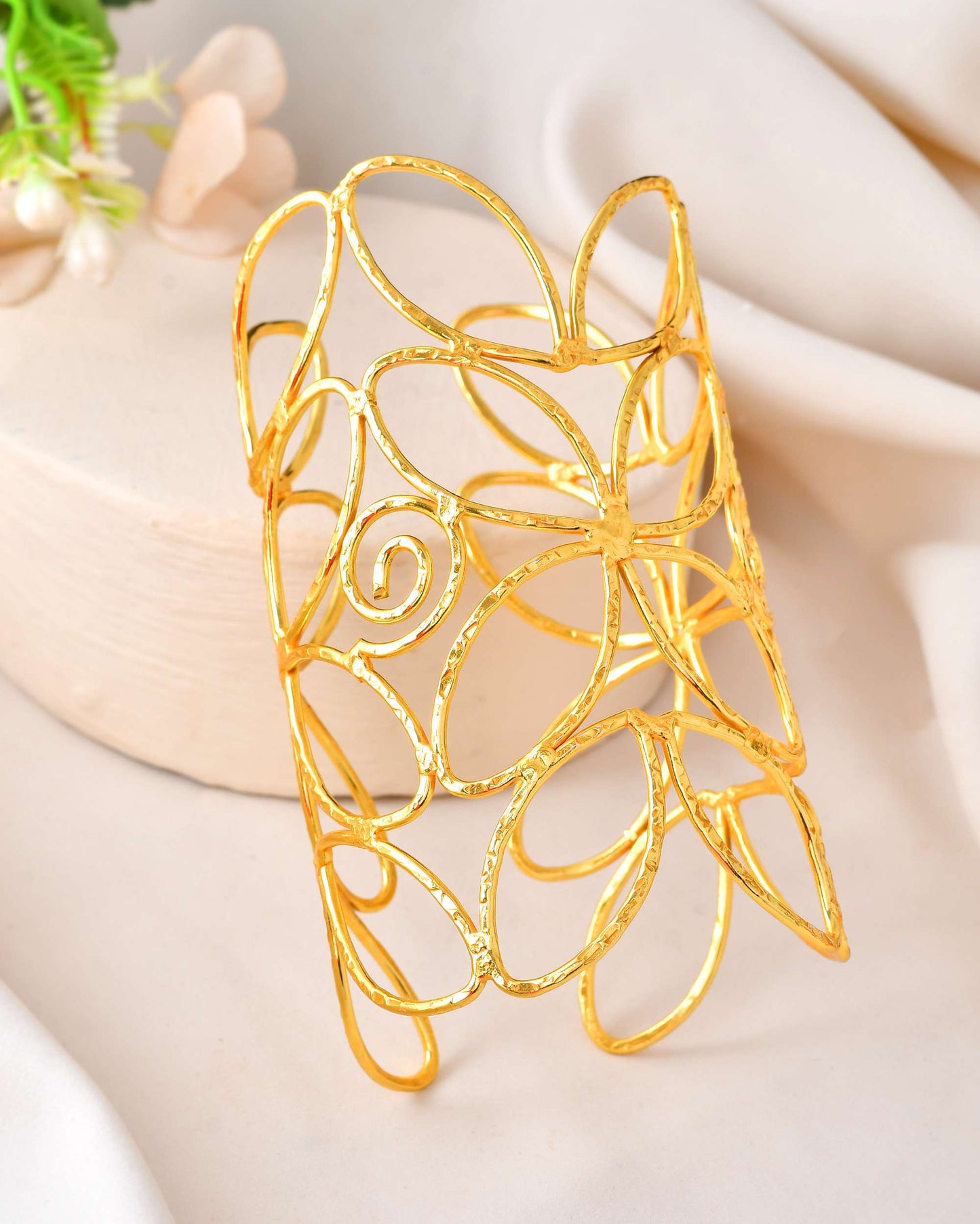 Jewels Nest Statement Gold Cutout Leaf Cuff Bracelet