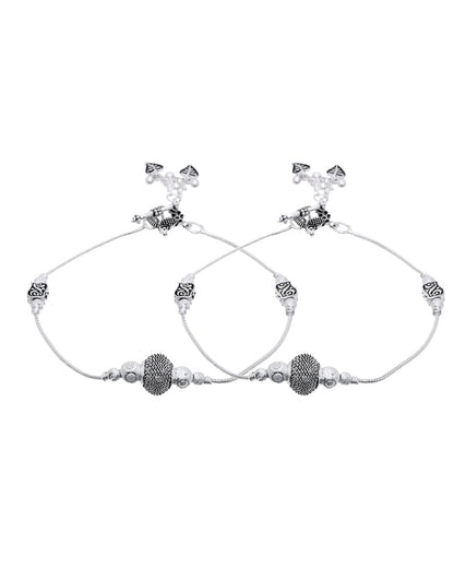 Jewels Nest Oxidised Silver Beaded Adjustable Anklet With Leaf Charm