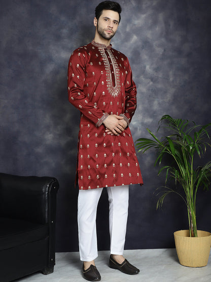 Jompers Men's Maroon Chikankari Embroidered Kurta With Pyjama