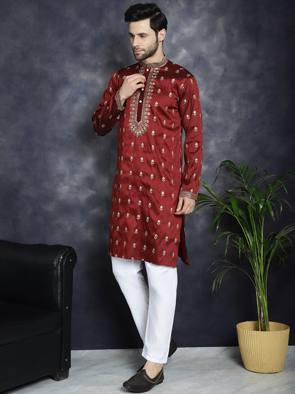 Jompers Men's Maroon Chikankari Embroidered Kurta With Pyjama