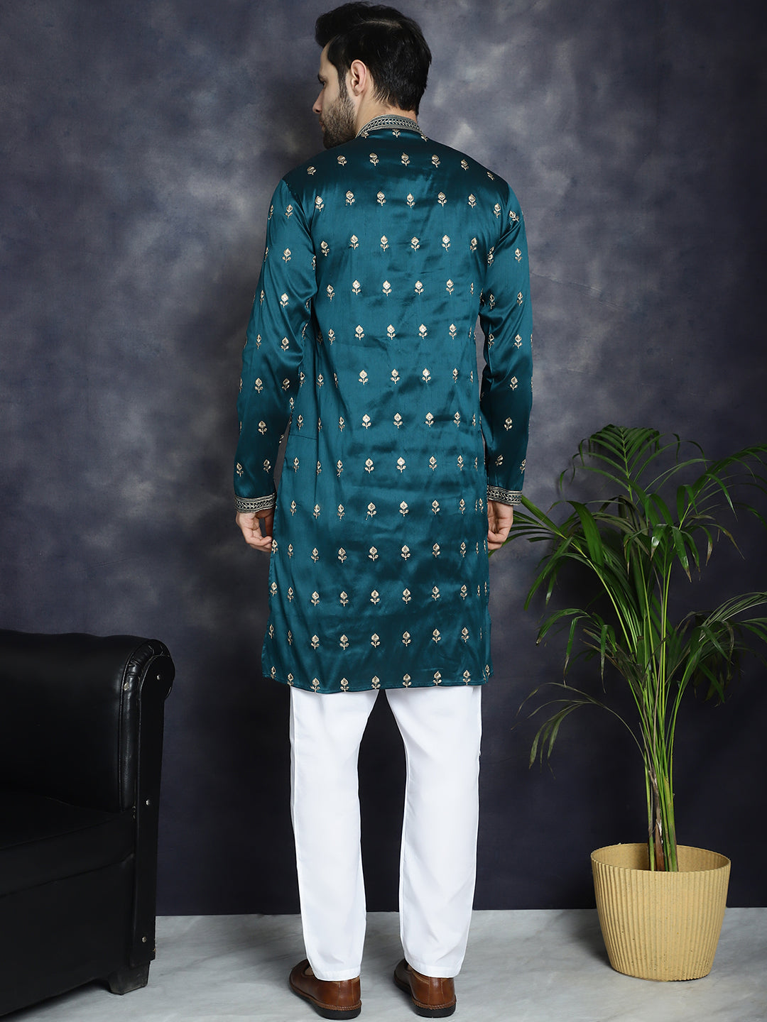 Jompers Men's Peacock Blue Chikankari Embroidered Kurta With Pyjama