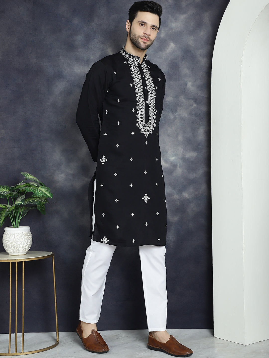 Jompers Men's Embroidered Kurta With Pyjama - Black