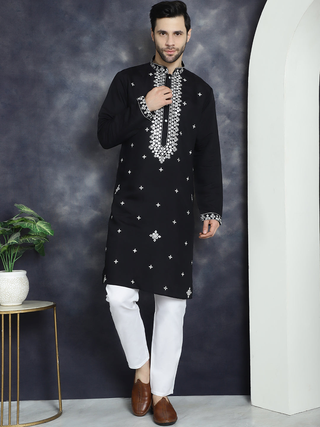Jompers Men's Embroidered Kurta With Pyjama - Black