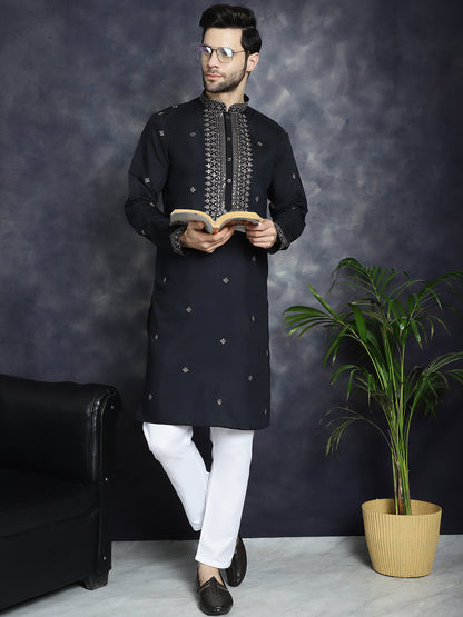 Jompers Men's Sequins Embroidered Kurta With Pyjama - Black