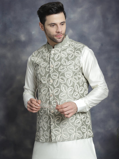 Jompers Men's embroidered Nehru Jacket - Pista