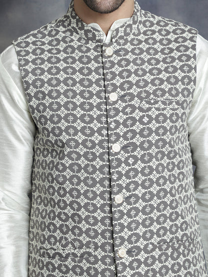 Jompers Men's embroidered and sequins Nehru Jacket - Grey