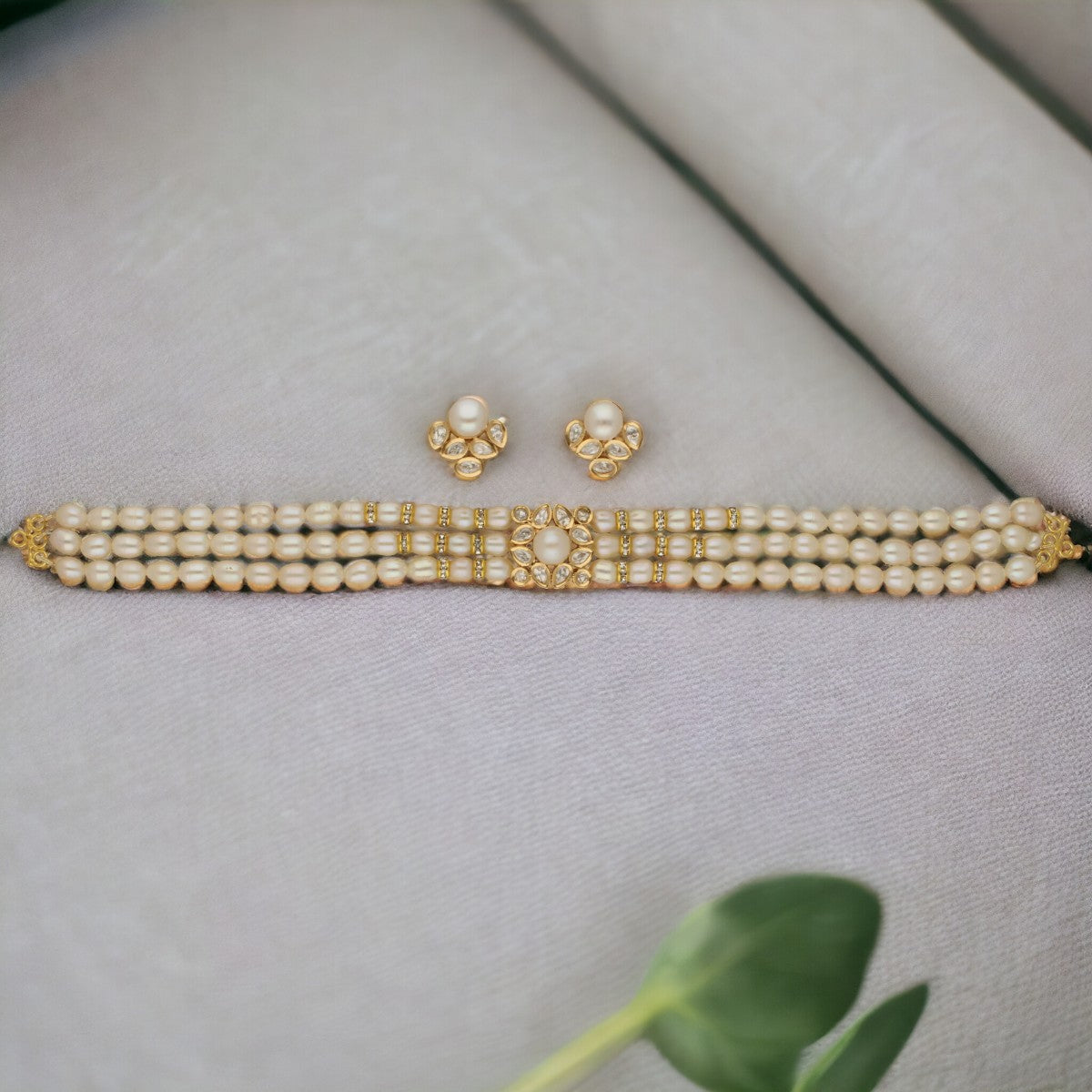 J Pearls Jasmine 3 Lines Pearl Choker Set