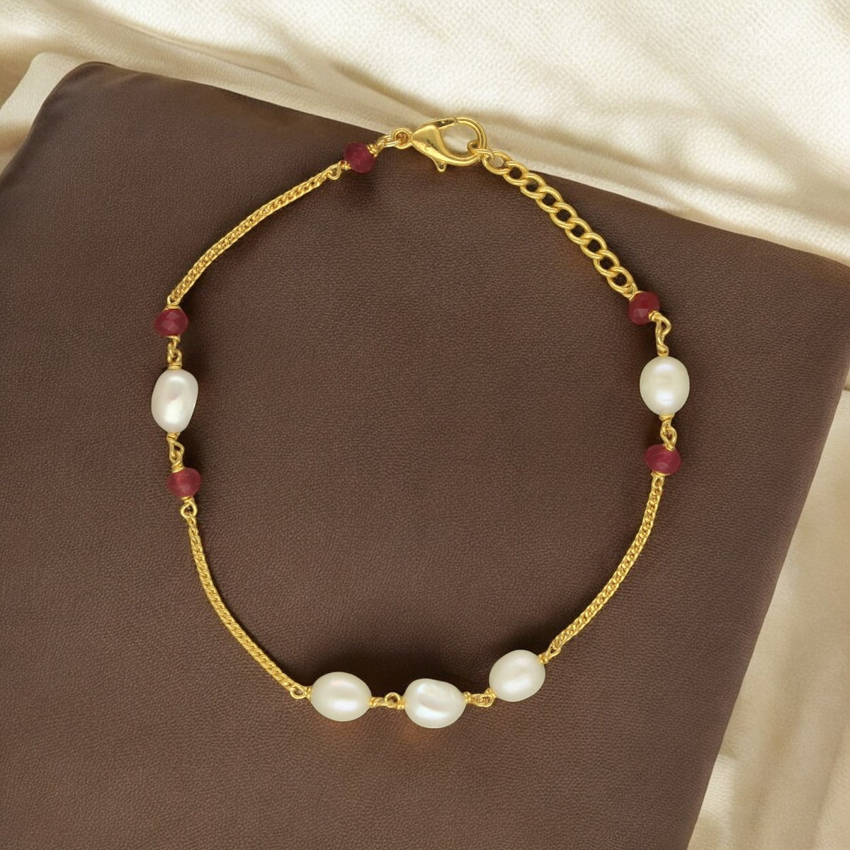 J Pearls The Mar Queen Pearl Bracelet