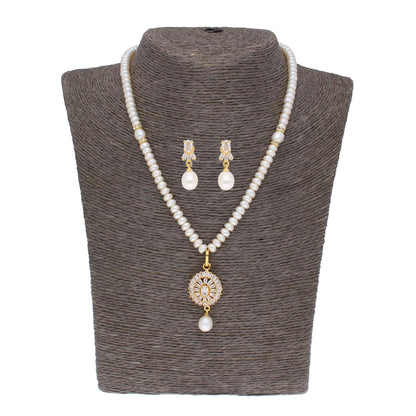 J Pearls Eeshika Pearl Set - Real Pearl Jewelry