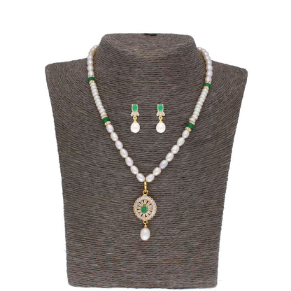 J Pearls Eeshika Pearl Set - Real Pearl Jewelry