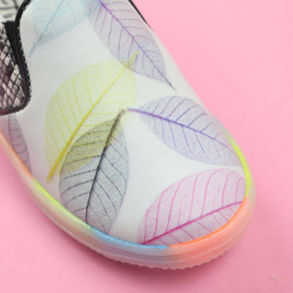 Tiny Bugs Girls Leaf Printed Slip Ons Sneakers - White