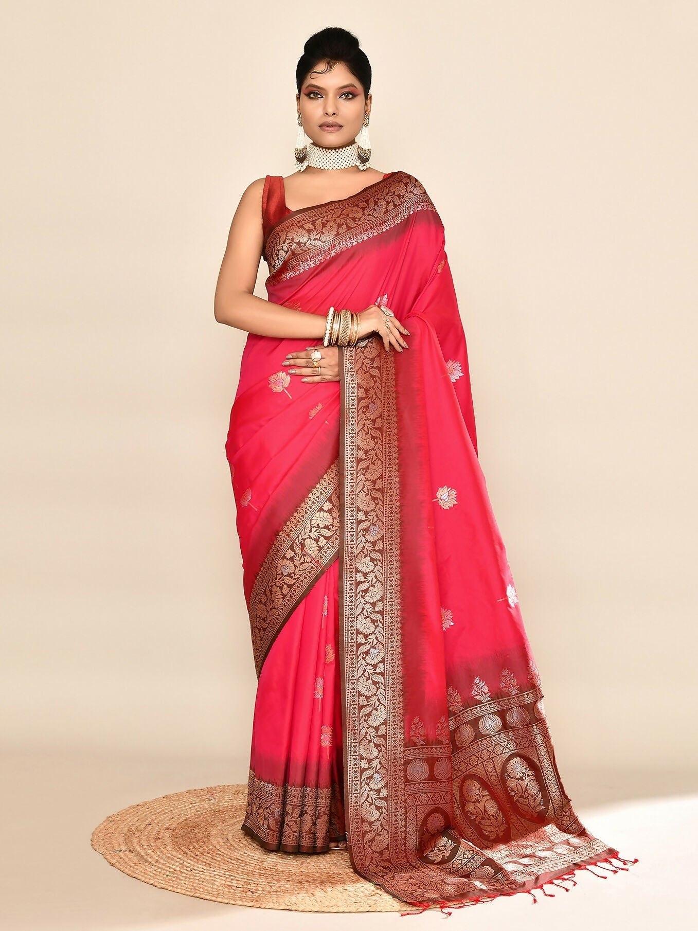 Joban Fashion Rani Pink & Bottle Green Plain With Weaving Border Banarasi Silk Sarees