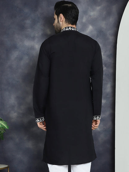 Jompers Men's Embroidered Kurta - Black