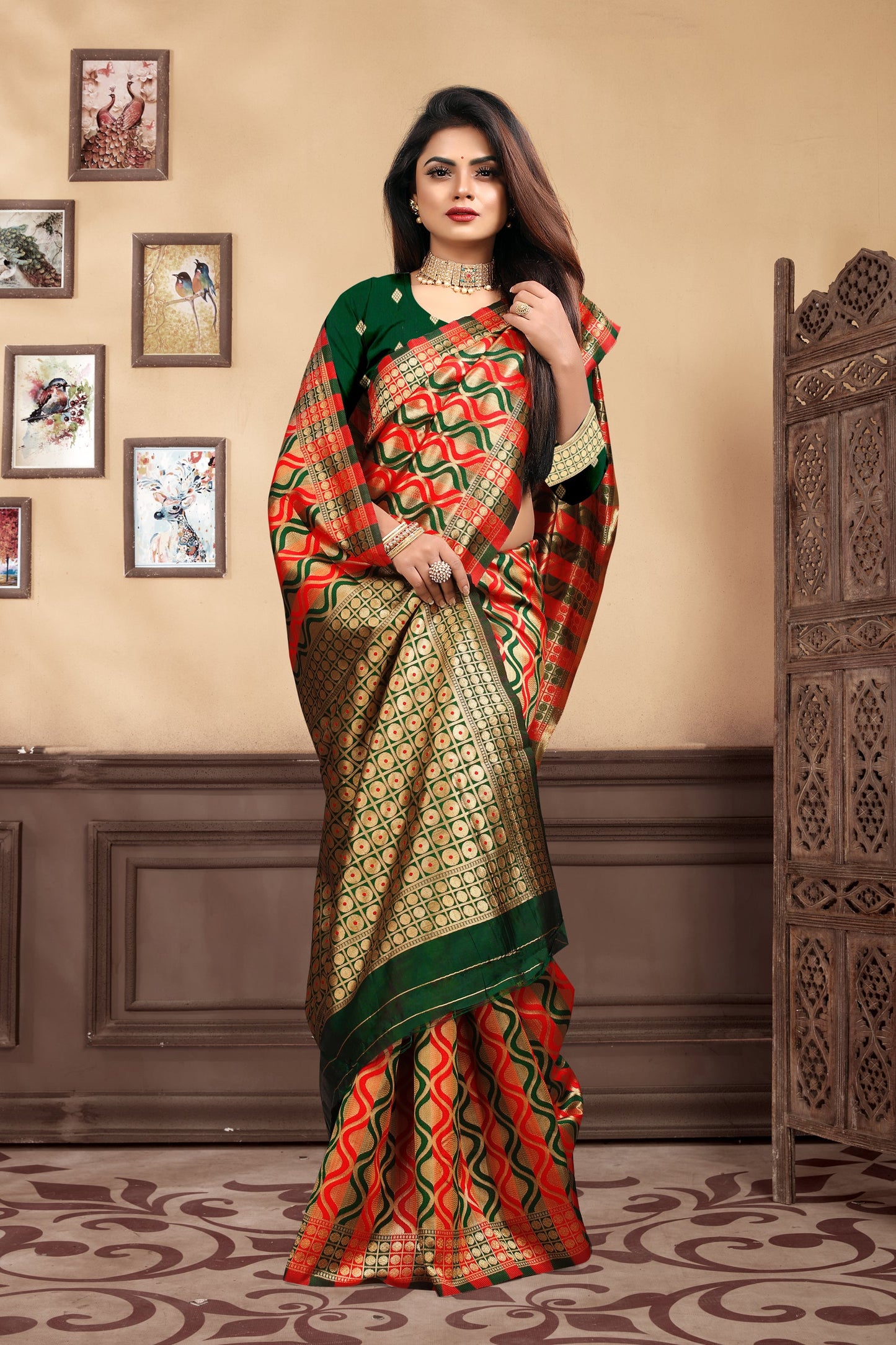 Vedant Vastram Litchi Silk Designer Banarasi Saree - Bottle Green