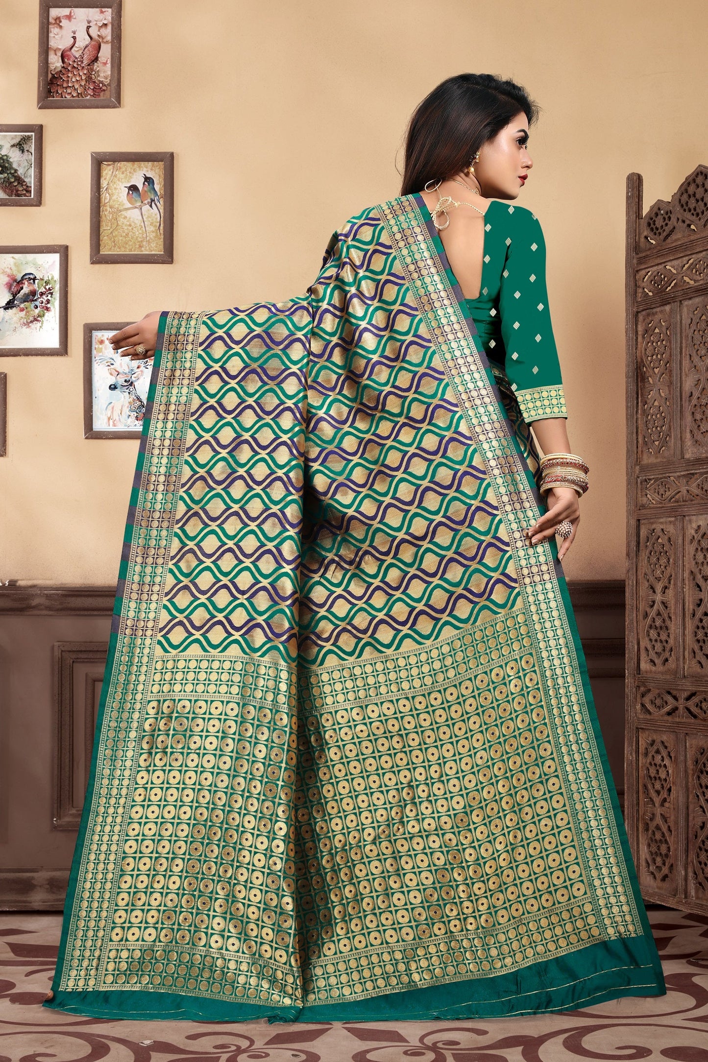 Vedant Vastram Litchi Silk Designer Banarasi Saree - Rama