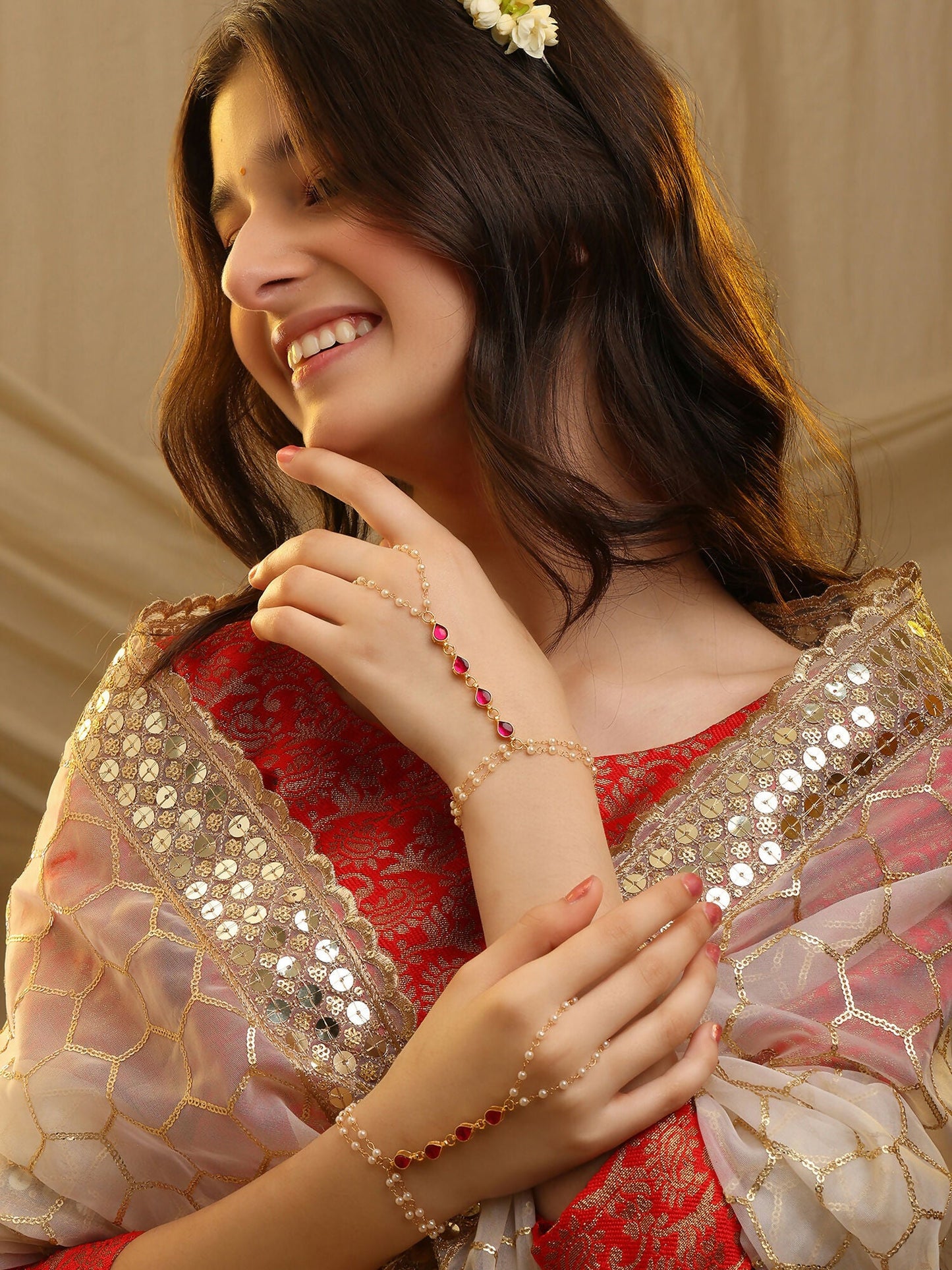 Ruby Raang Gulnaar Pearl Ruby Haath Phool