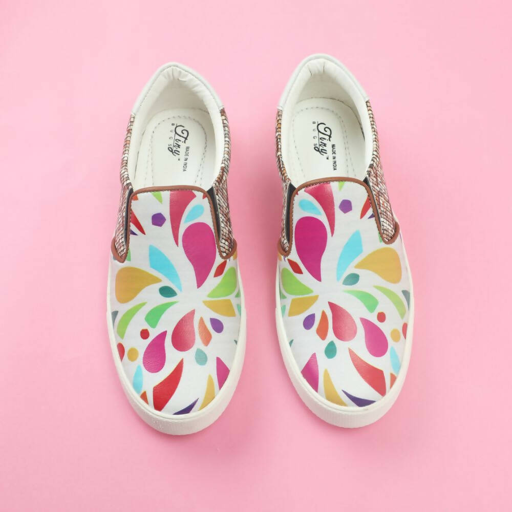 Tiny Bugs Girls Multi Printed Slip Ons Sneakers - White