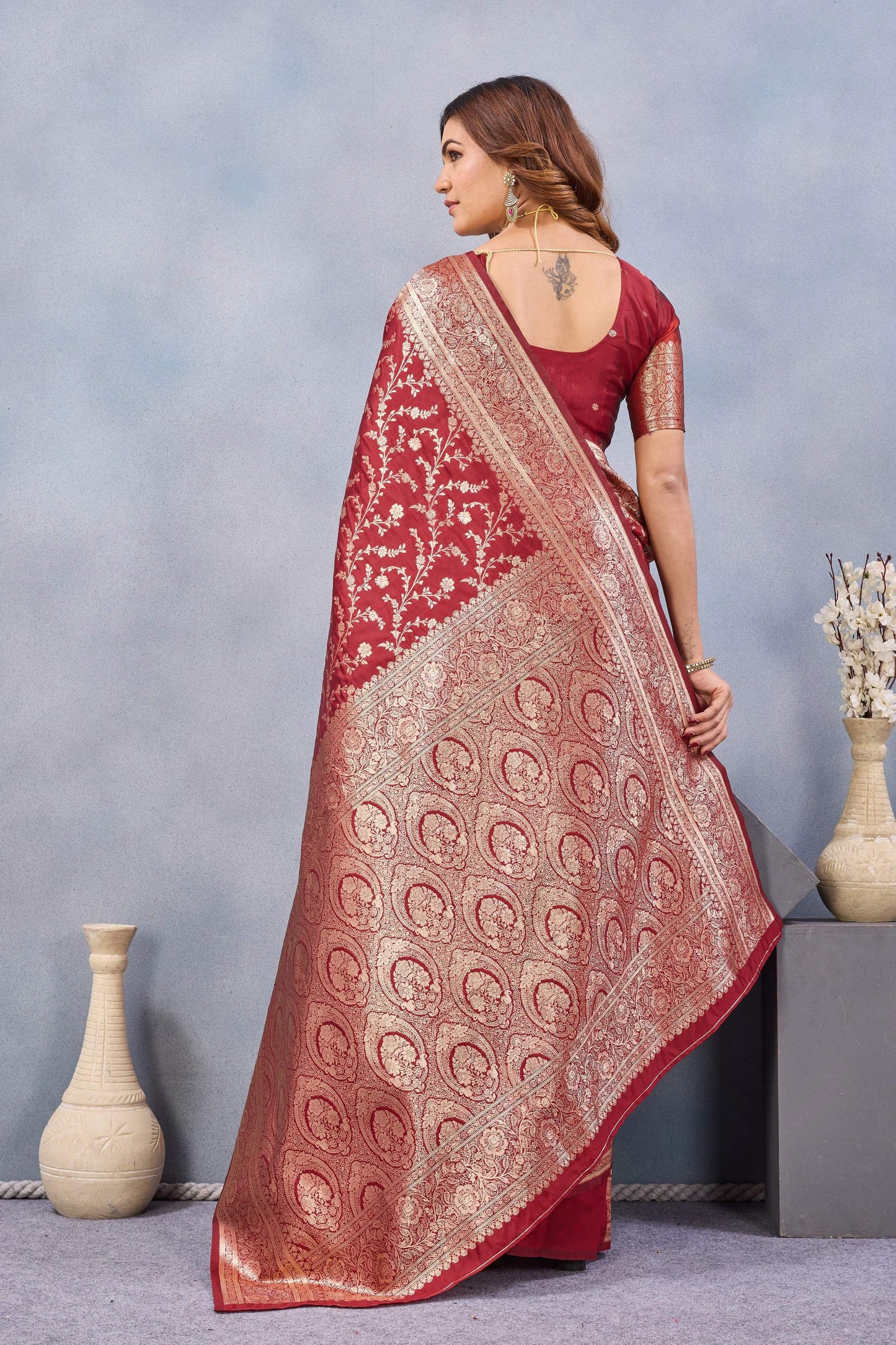 Divine International Trading Co Red Soft Silk Blend Banarasi Jacuard Work Designer Party Wear Saree With Unstitched Blouse Piece
