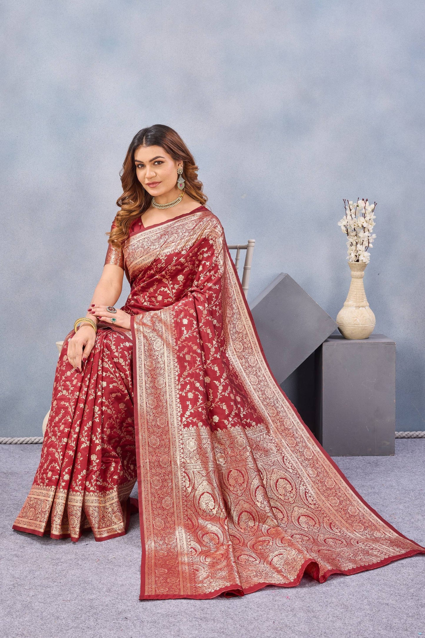 Divine International Trading Co Red Soft Silk Blend Banarasi Jacuard Work Designer Party Wear Saree With Unstitched Blouse Piece