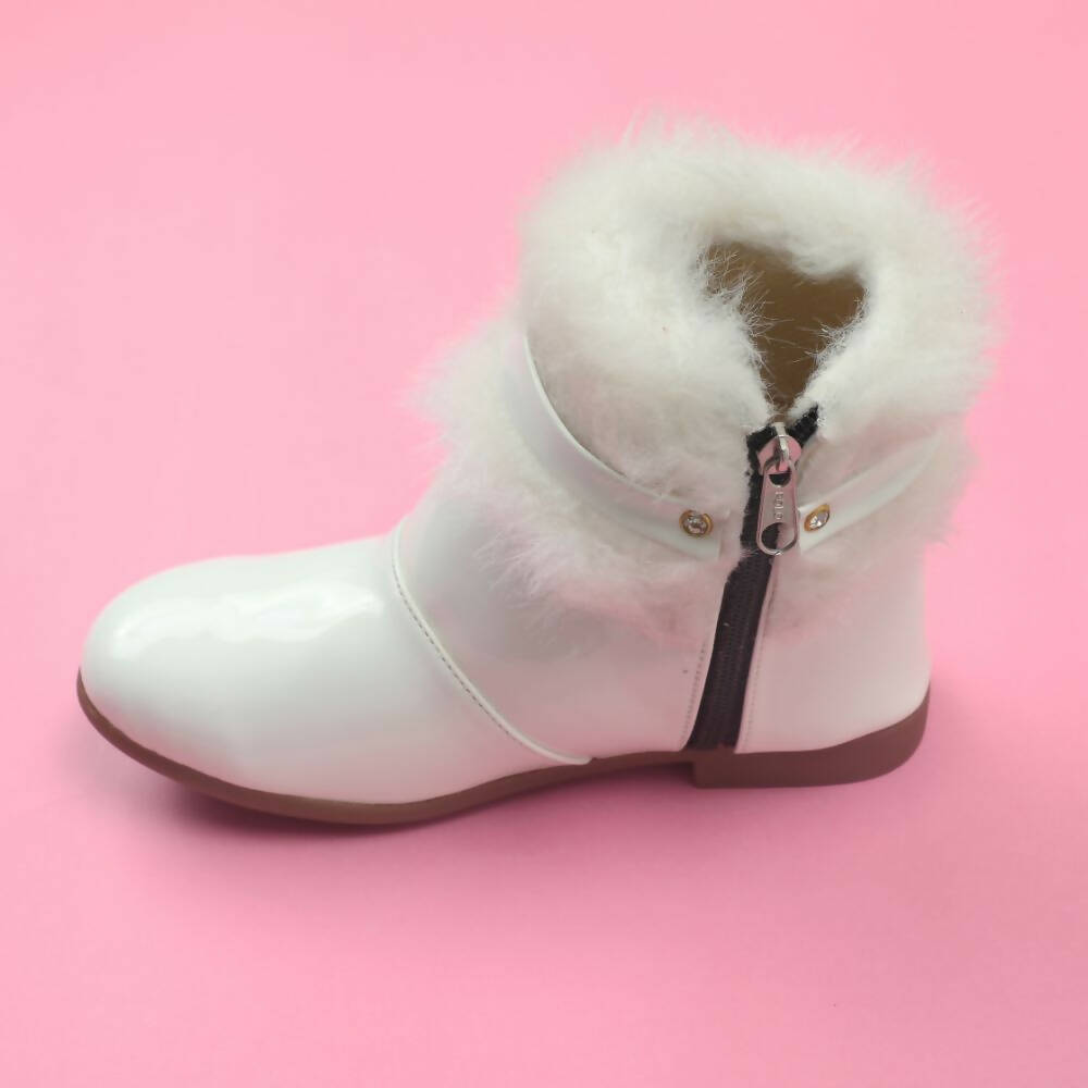 Tiny Bugs Girls Faux Fur Detail Winter Boots - White