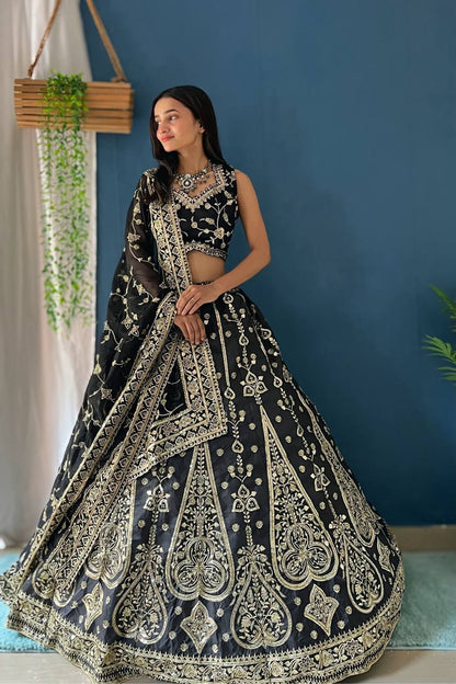 Lehenga Mart Designer Bollywood Style Wedding Wear Lehenga Choli - Black