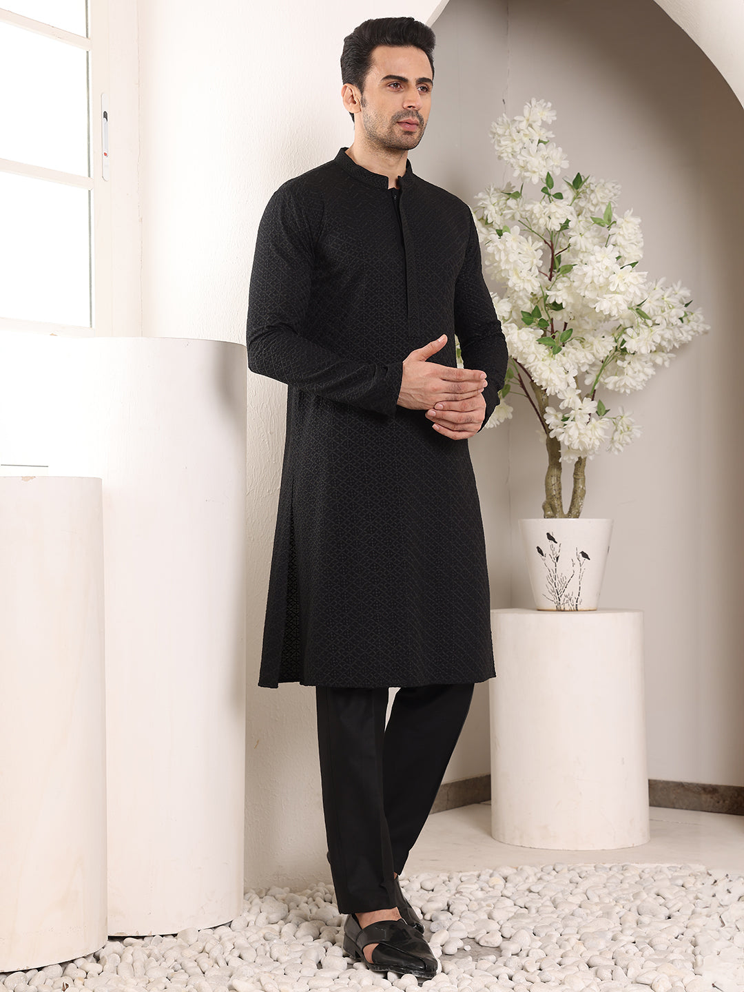 MULTI SHADES Men's Straight Classic Black Rayon Silk Chikankari Kurta,Black Solid Trouser Style Churidar