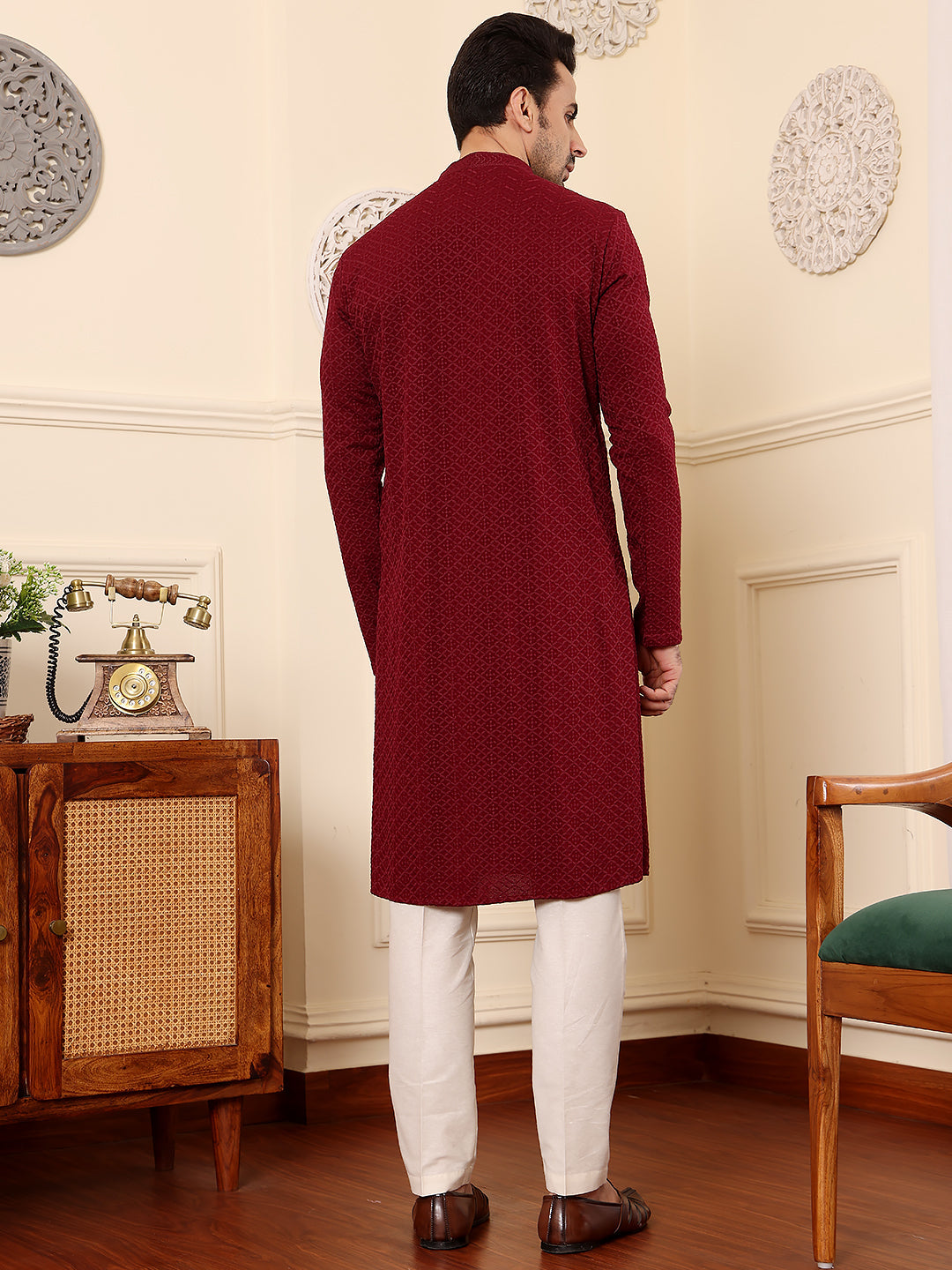 MULTI SHADES Men's Long Sleeve Mandarin Collar Rayon Silk Straight Classic Red Chikankari Kurta