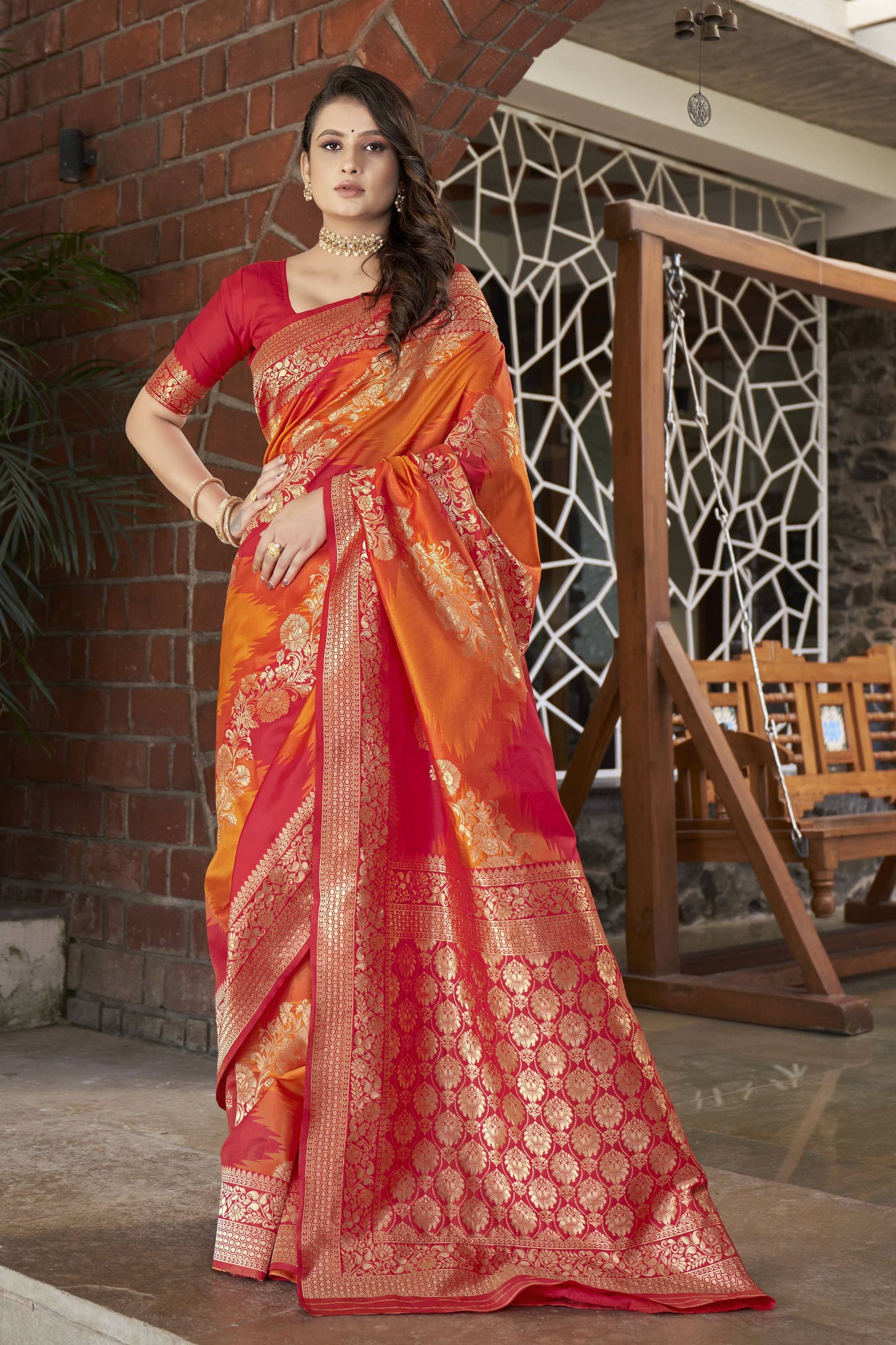 MANOHARI Banarasi Silk Blend Jacquard Work Saree - Orange