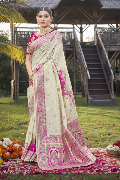 MANOHARI Banarasi Silk Blend Jacquard Work Saree - Pink