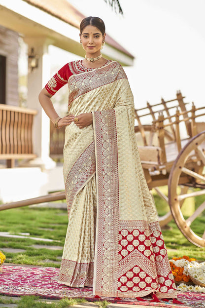MANOHARI Banarasi Silk Blend Jacquard Work Saree - White