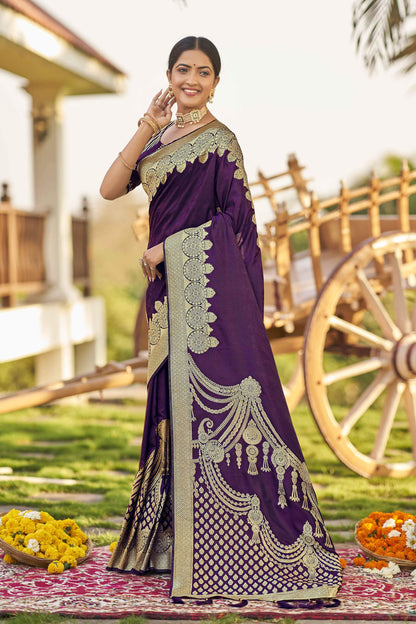 MANOHARI Banarasi Silk Blend Jacquard Work Saree - Purple
